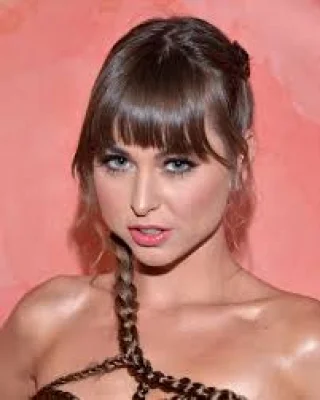 Riley Reid - __model.profile